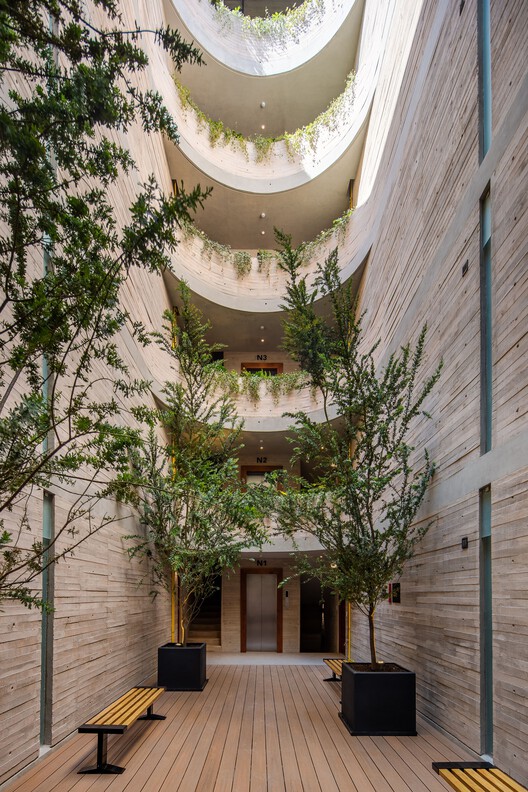 MO288 Жилой дом / MARCOS HAGERMAN / HGR ARQUITECTOS - Экстерьерная фотография, окна, фасад