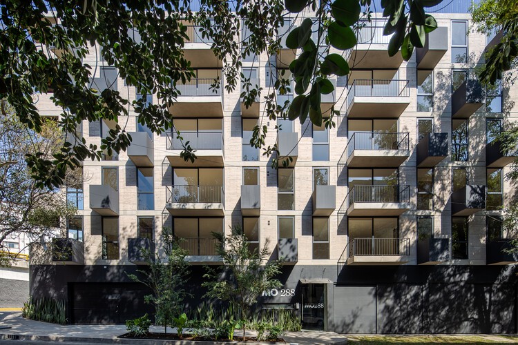 MO288 Жилой дом / MARCOS HAGERMAN / HGR ARQUITECTOS - Наружная фотография, Фасад, Окна