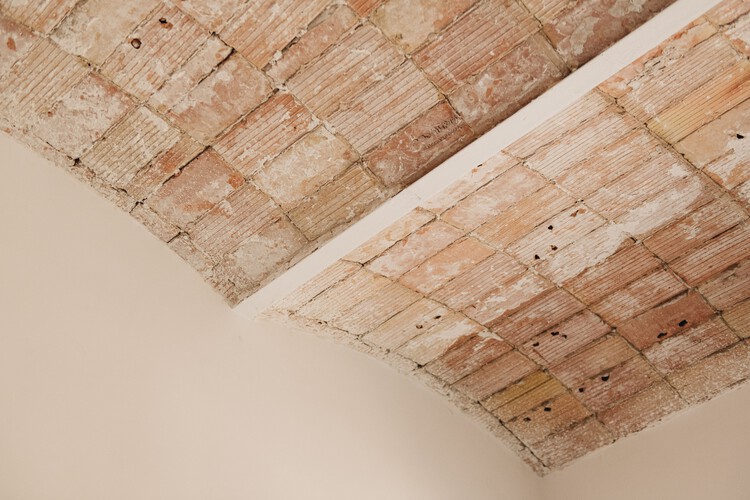 Офисная студия / UNDOS Arquitectura - Интерьерная фотография