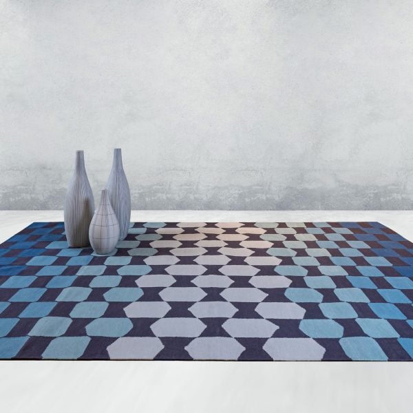 Ковер Shapeshifter от Michael Rowan и Azmas Rugs