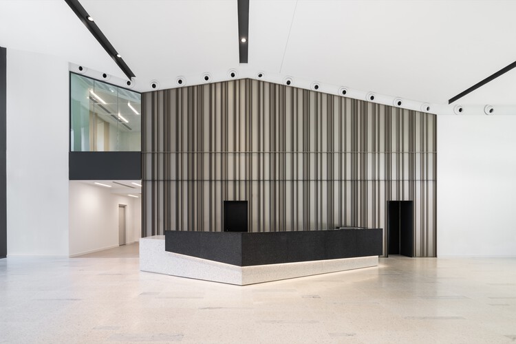 Офисное здание Pharo / Park Associati - Интерьерная фотография