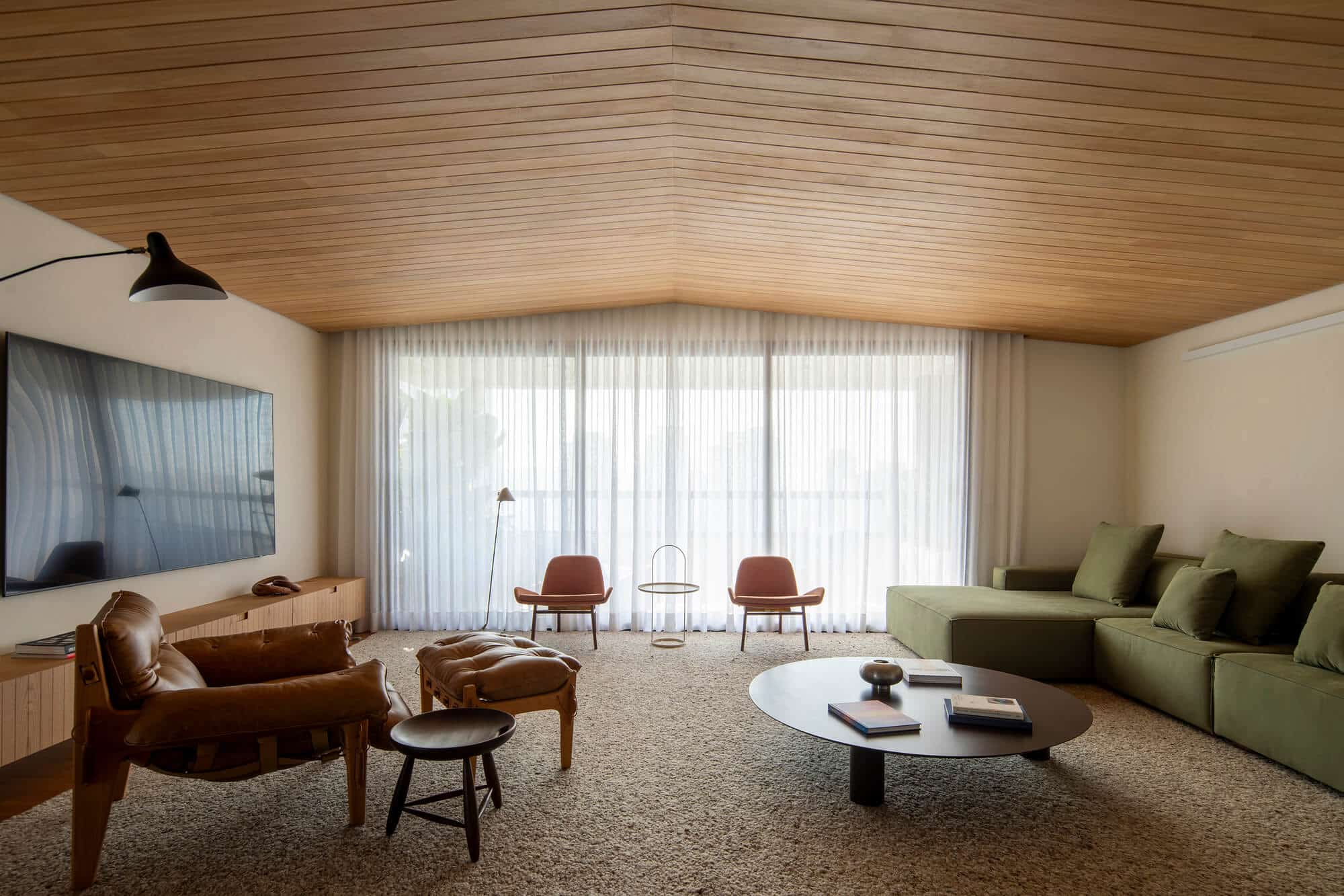Апартаменты Арирамба / Estúdio BRA Arquitetura