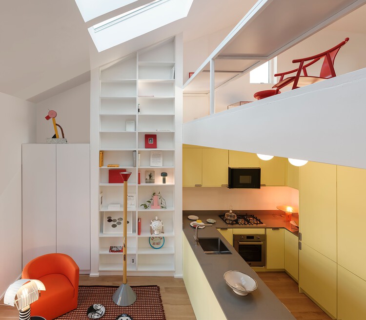 House M/Studio Atomic - Интерьерная фотосъемка, Стол, Стеллаж