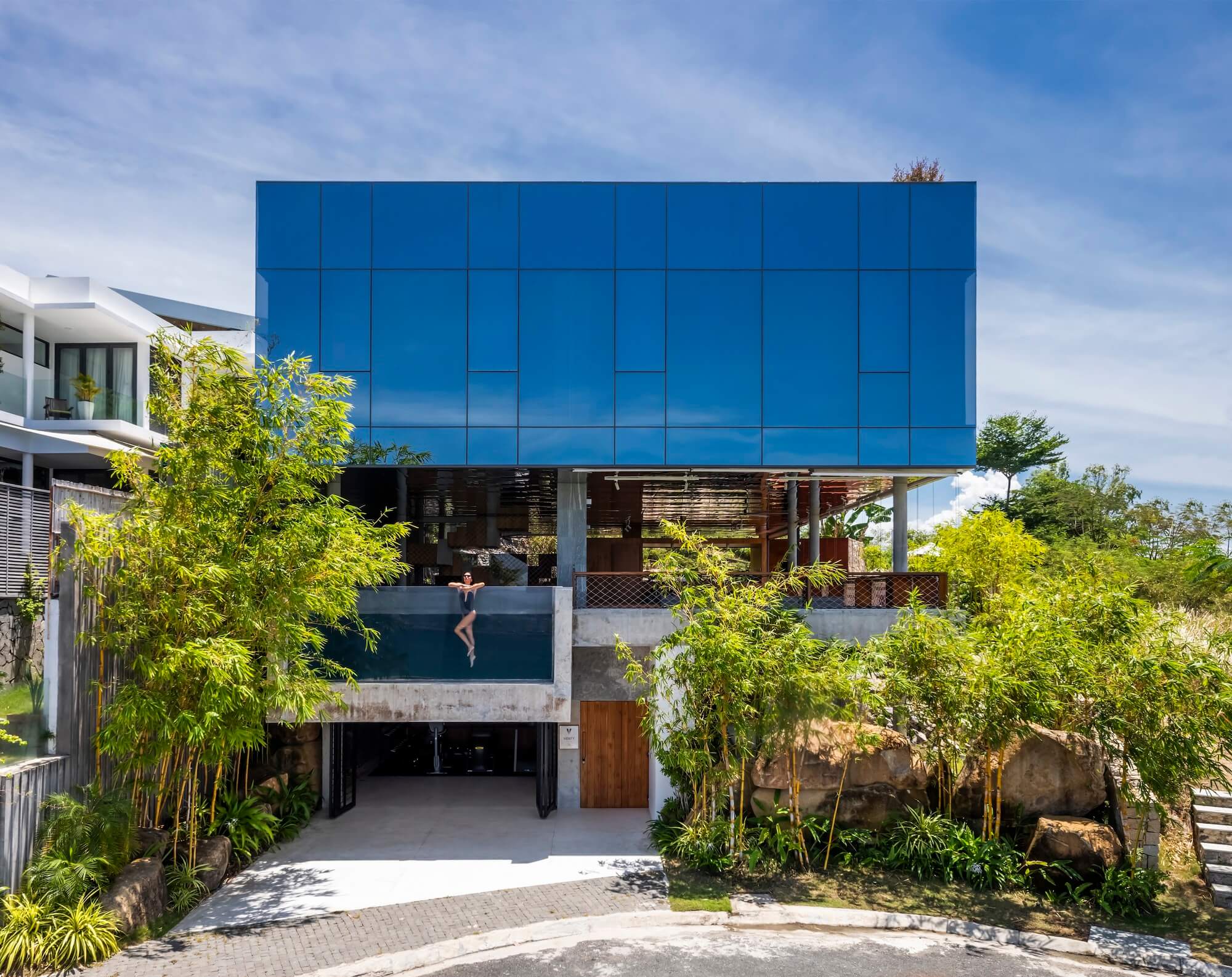 Sky Villa / Архитекторы MM++