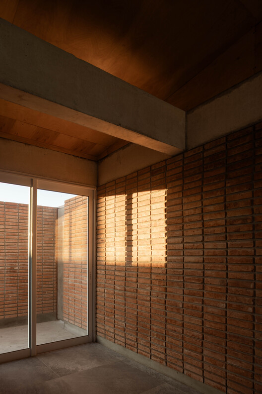 Grid House / Estudio VA arquitectos - Интерьерная фотография, Луч