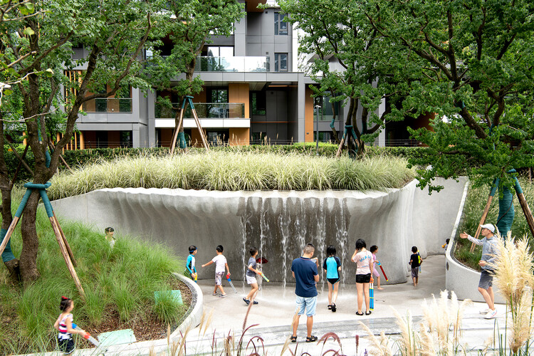 Waterline Park / Лаборатория D+H - Экстерьерная фотография, Сад