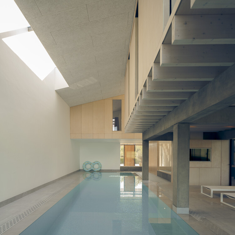 Norfolk Barn / 31/44 Architects - Интерьерная фотография, окна