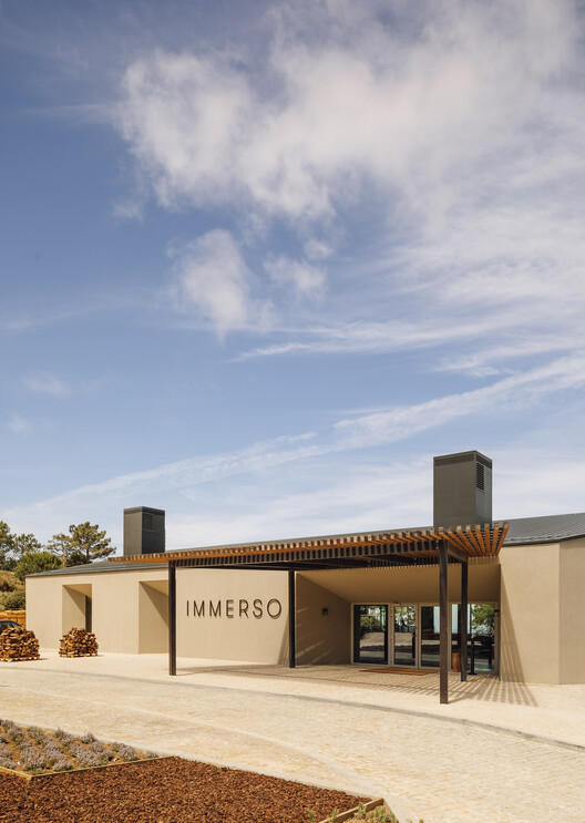 Immerso Hotel / Silva Dias Arquitectos - Экстерьерная фотография, Фасад