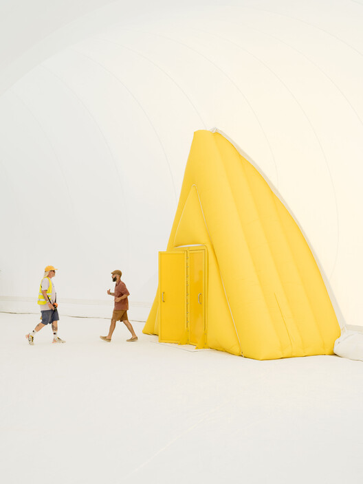 Olimpo Nômade Installation / Langarita Navarro Arquitectos — Изображение 14 из 17