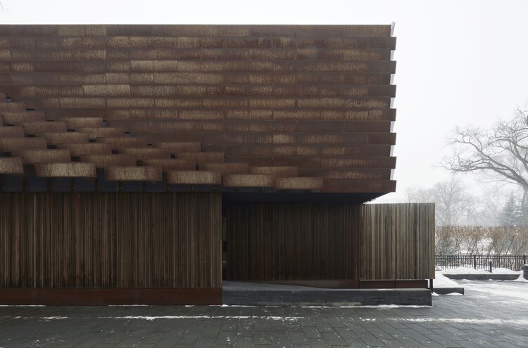 Veil House / 5468796 Архитектура - Наружная фотография, Кирпич, Фасад