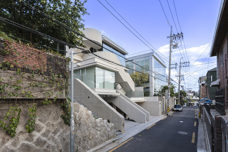 Comfort Seoul / Boundless - Экстерьерная фотография, Фасад