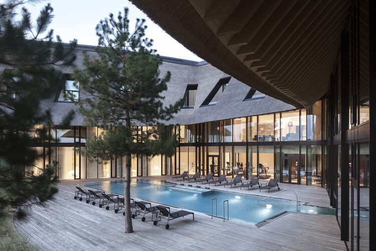 Lanserhof Sylt Health Resort / Ingenhoven Associates - Интерьерная фотография, кресло