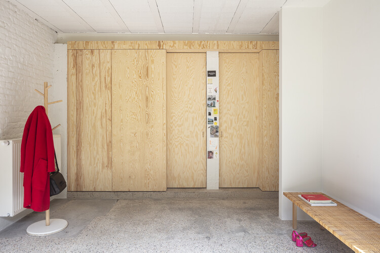 Strawen House / l'atelier Nomadic Architecture Studio + Devspace - Интерьерная фотография