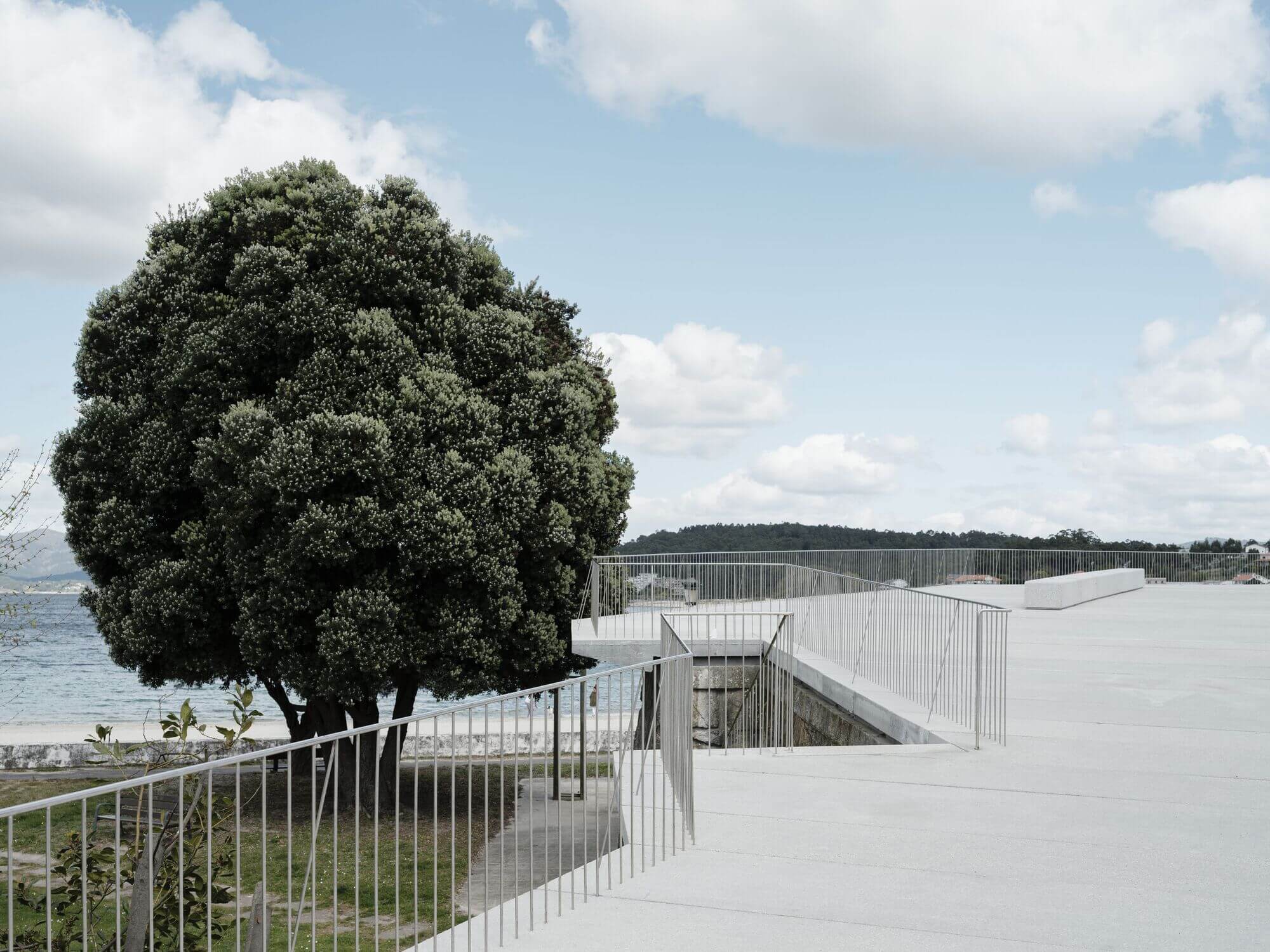 Кондиционирование гавани Порту-ду-Сон / CREUSeCARRASCO Arquitectos + rvr arquitectos