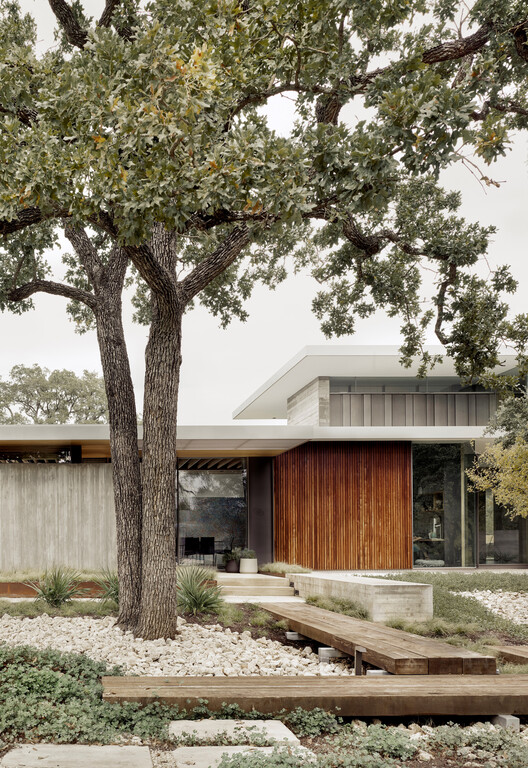Cuernavaca Residence / Alterstudio Architecture - Экстерьерная фотография, Фасад, Окна