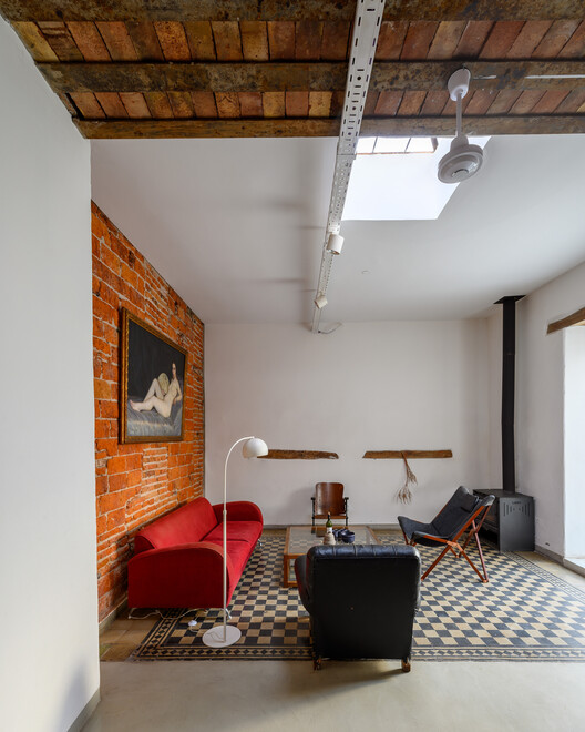 Documenta House / Estudio Palacios - Интерьерная фотография, Гостиная, Дерево, Балка