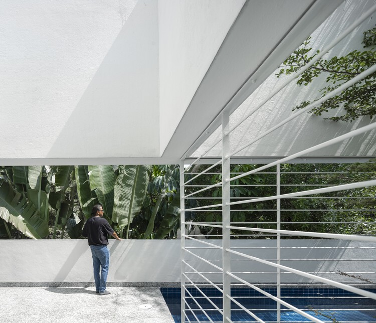 Завуалированный дом / Gaurav Roy Choudhury Architects GRCA - Интерьерная фотография