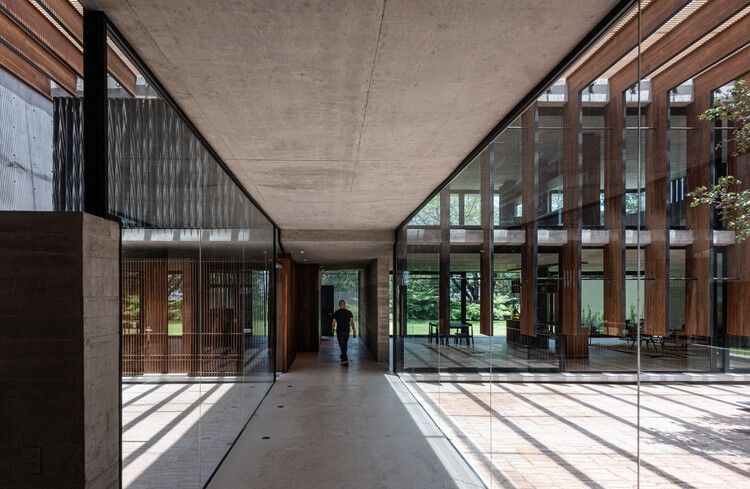 Casa Patios / Ricardo Yslas Gámez Arquitectos - Интерьерная фотография, Фасад