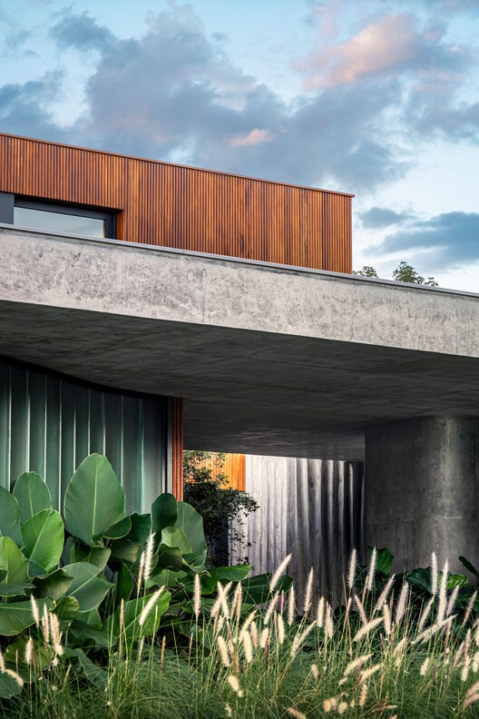 Jardins House / Stemmer Rodrigues Arquitetura - Наружная фотография, Фасад, Сад