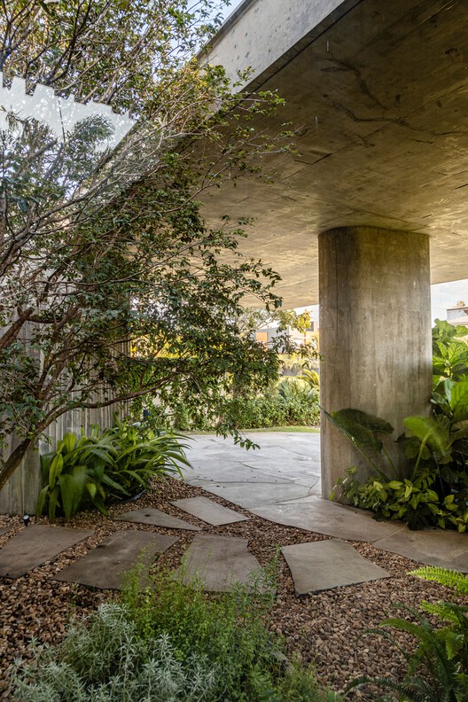 Jardins House / Stemmer Rodrigues Arquitetura - Экстерьерная фотография, сад