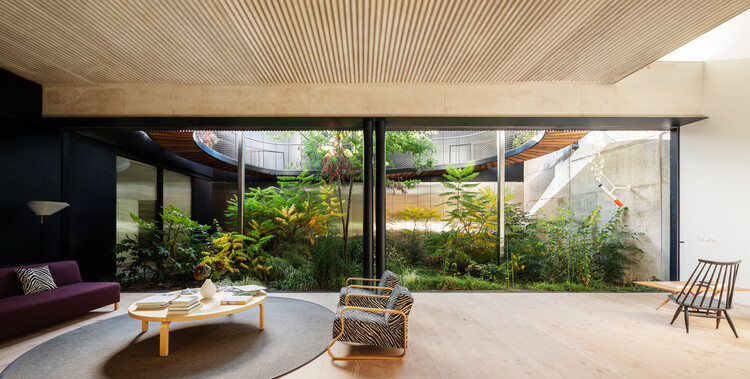 Дом Эрнандеса / Langarita Navarro Arquitectos - Интерьерная фотография, Гостиная