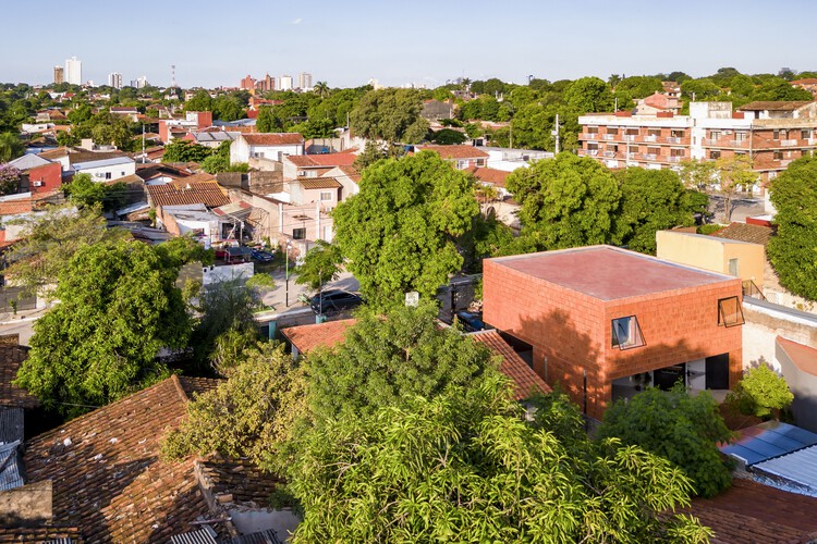 Дом 9X9 / Oficina de arquitectura X - Экстерьерная фотография, Окна