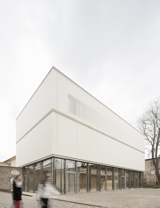 Дом Веймарской республики / Muffler Architekten PartG mbB - Экстерьерная фотография, Фасад, Окна