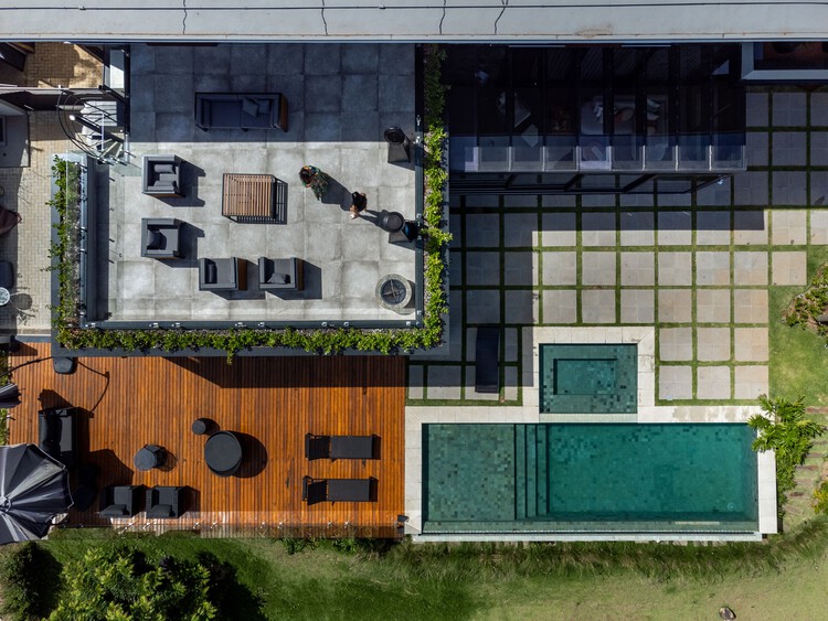 RL House/ Karina Pontes Arquitetura - Наружная фотография, Фасад