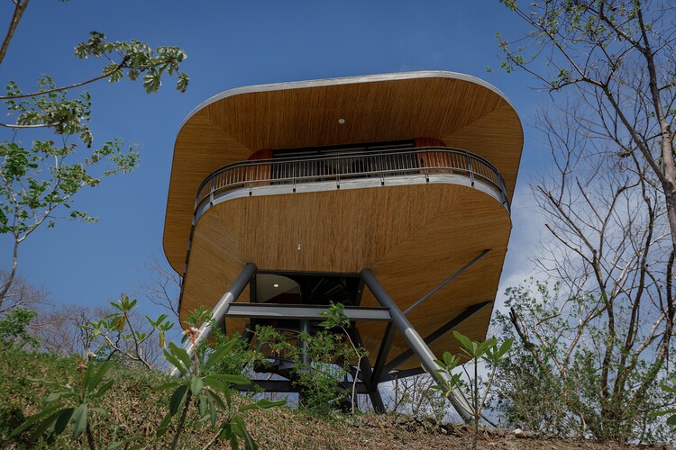 Suiteree Experience Hotel / Studio Saxe - Экстерьерная фотография