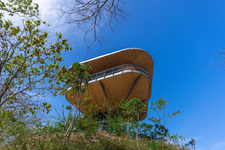 Suiteree Experience Hotel / Studio Saxe - Экстерьерная фотография