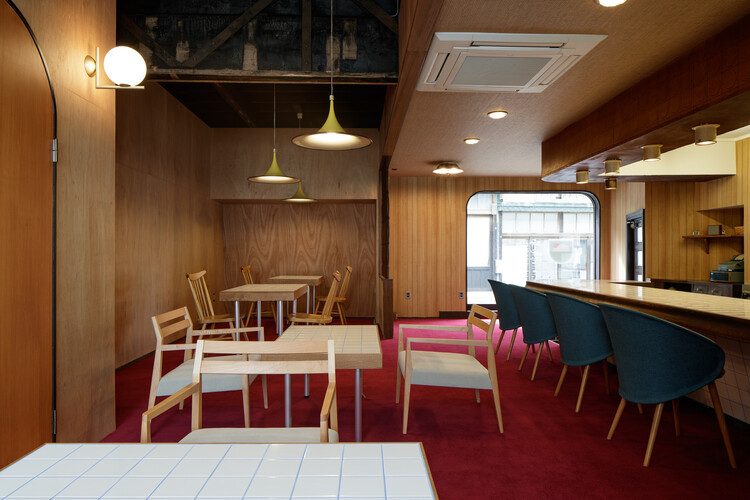 Miyagawa Angel Parlor / ROOVICE - Интерьерная фотография, Столовая, Стол, Стул