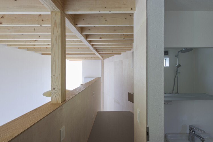 Семинар в Сирояме / Katsutoshi Sasaki + Associates - Интерьерная фотография, Балка, Перила