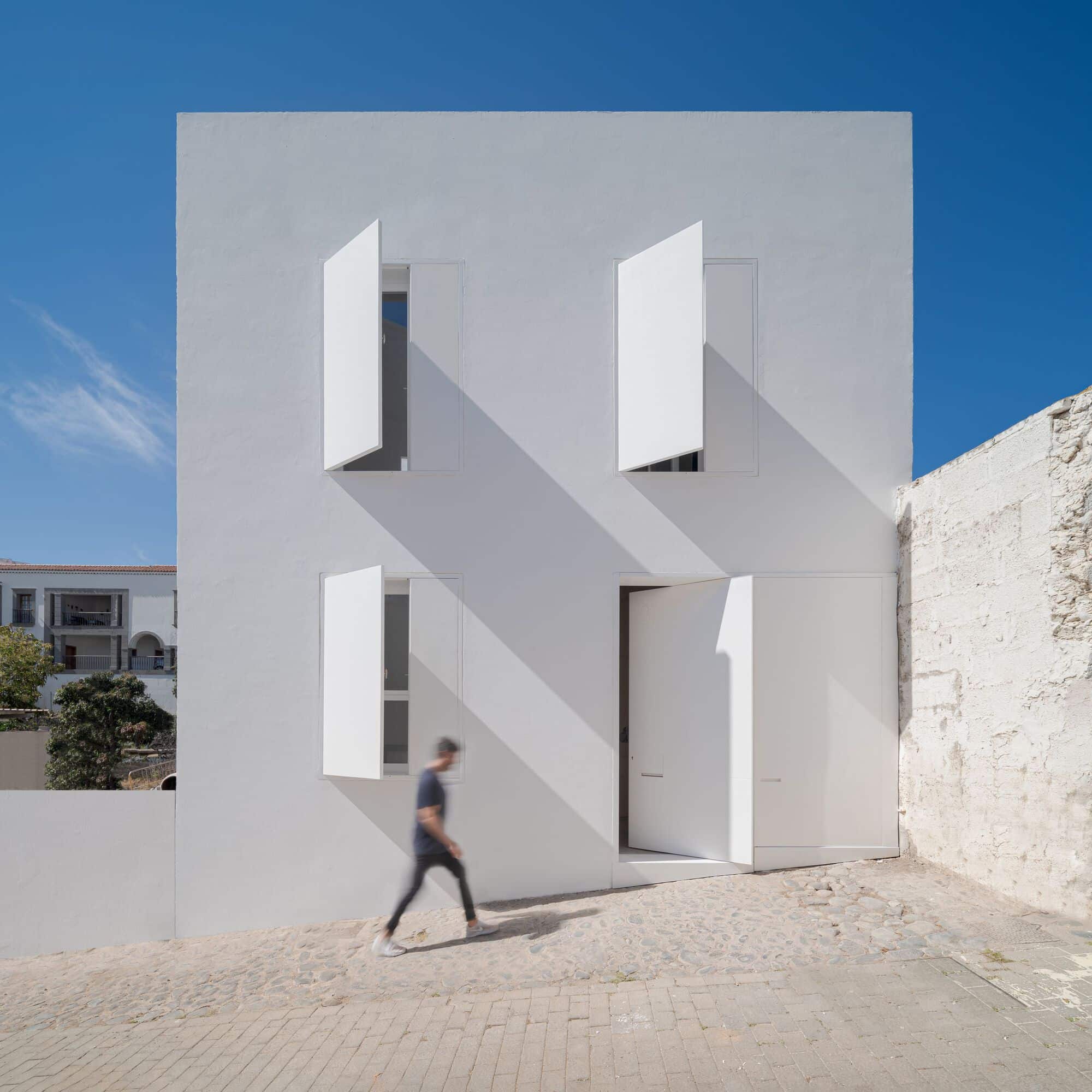Дом F/XStudio | ArchDaily