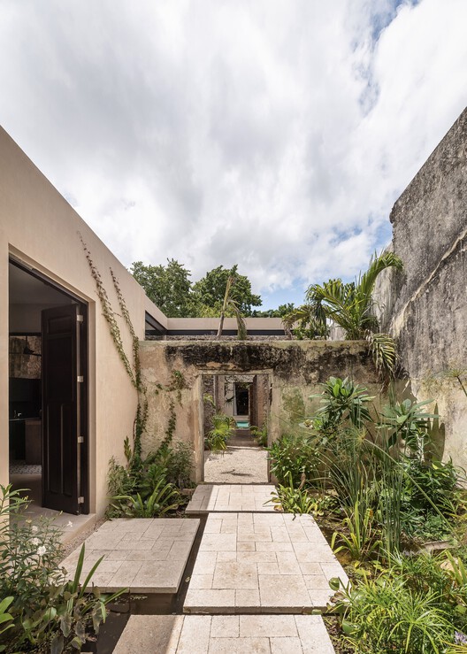Pakaal House / Workshop, Diseño y Construcción - Экстерьерная фотография