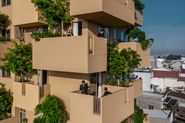 The Flying Block Hotel / TAA DESIGN - Экстерьерная фотография, Окна, Фасад