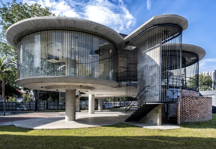Общественный центр PJKita / DTLM Design Group - Наружная фотография, Фасад