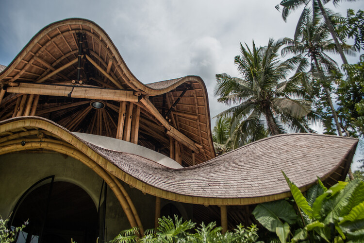 Yoga & Spa Ubud / Студия Пабло Луна - Экстерьерная фотография