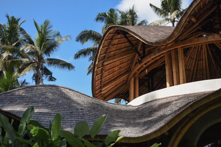 Yoga & Spa Ubud / Студия Пабло Луна - Экстерьерная фотография