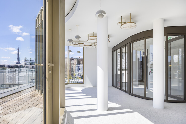 ULTEAM Renovation / Arte Charprentier - Интерьерная фотография, Окна, Фасад, Колонна