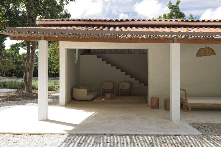 Alecrim House / Alan Chu Arquitetura - Внутренняя фотография, Колонна, Внутренний двор