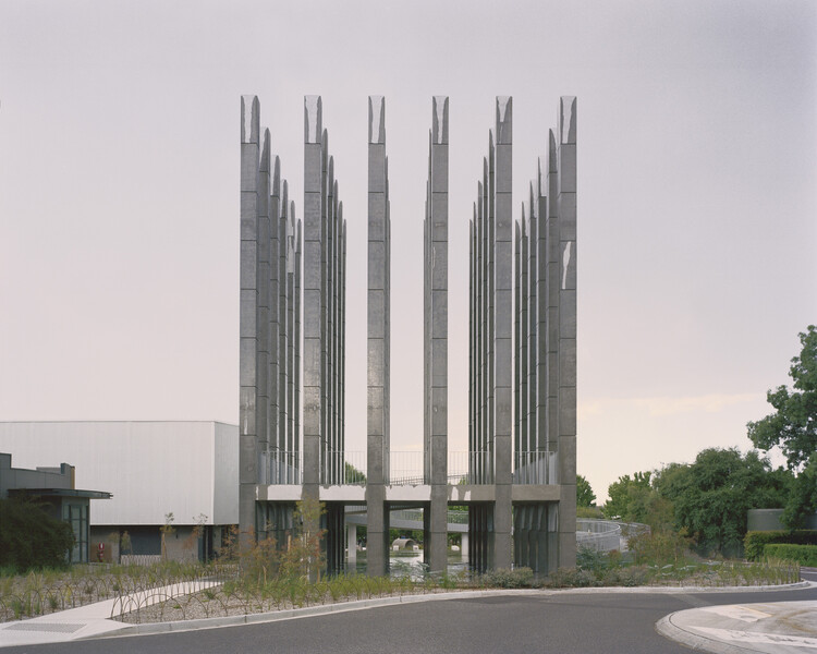 Less Pavilion / Pezo von Ellrichshausen - Наружная фотография, Фасад