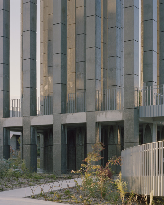 Less Pavilion / Pezo von Ellrichshausen - Наружная фотография, Фасад, Окна