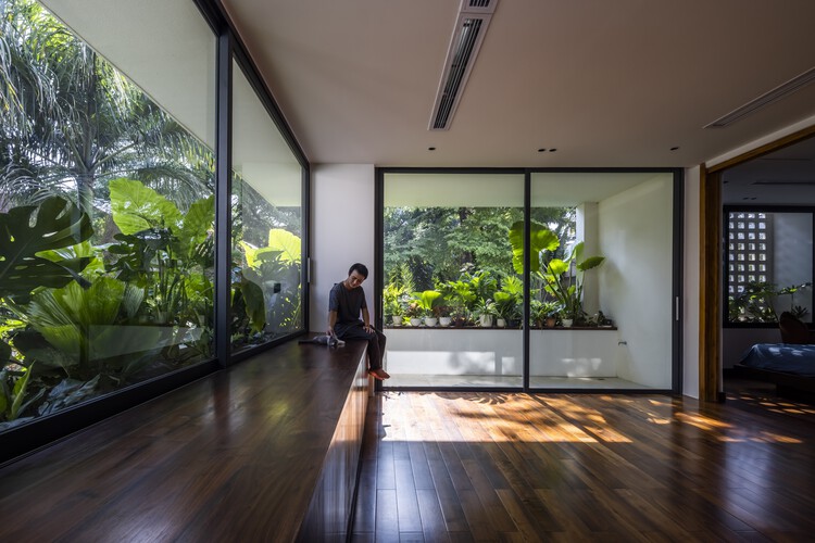 215D7 House / 23o5Studio - Интерьерная фотосъемка, Окна