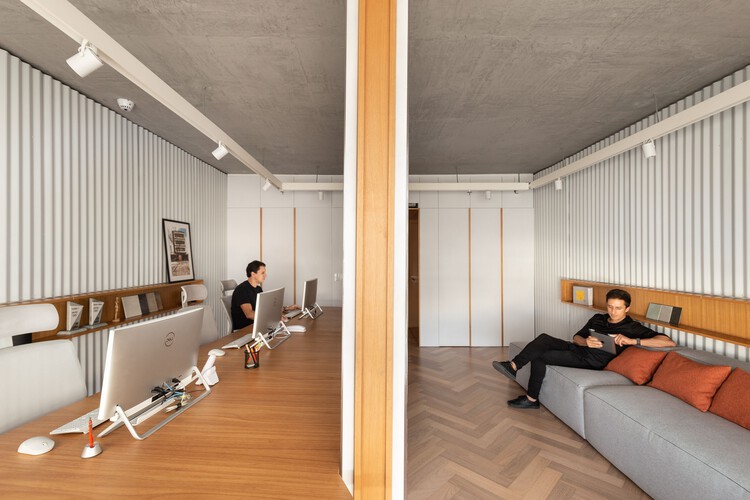 OCA Office Headquarters 03 / Oficina Conceito Arquitetura - Интерьерная фотография, Гостиная