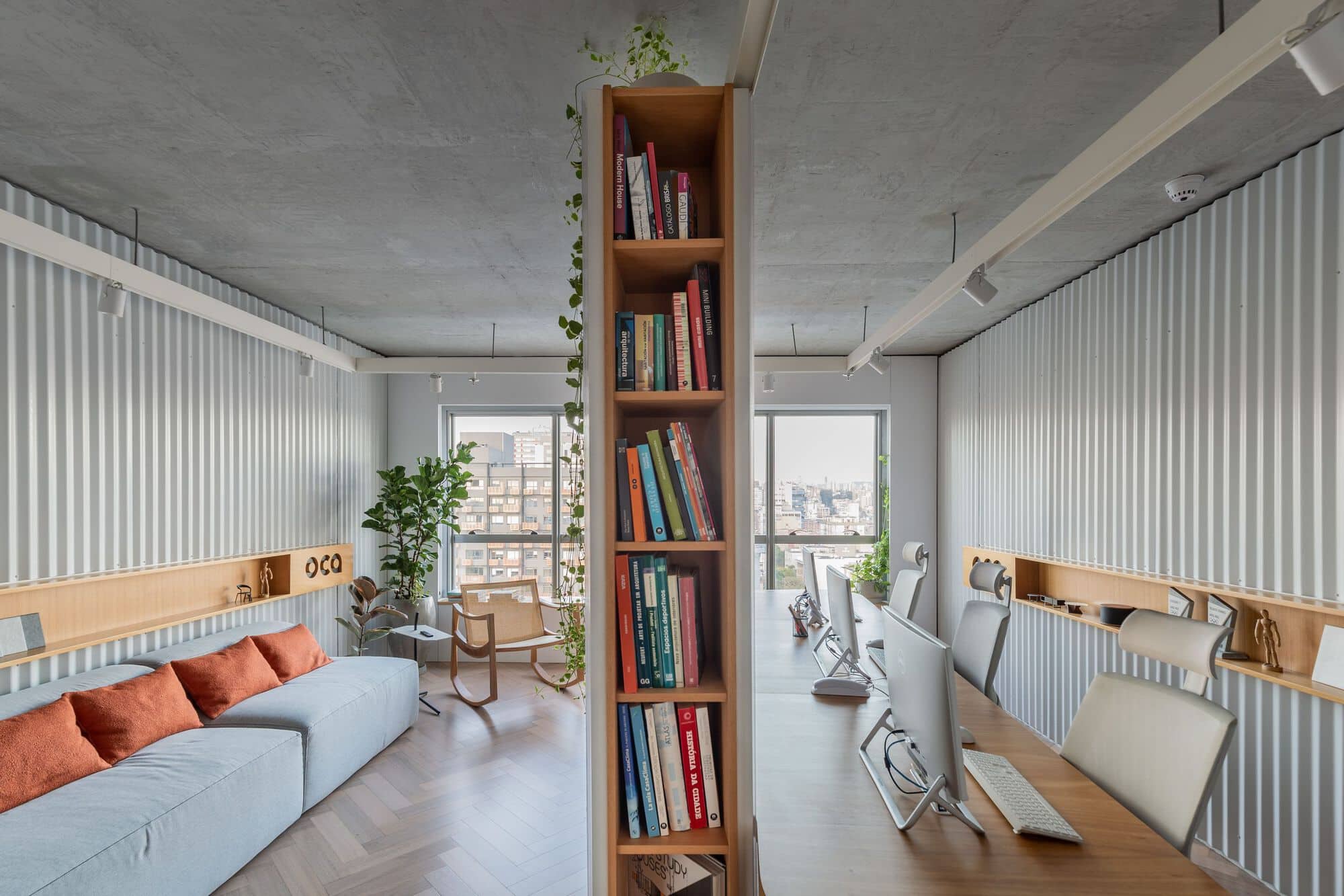 Штаб-квартира офиса OCA 03 / Oficina Conceito Arquitetura