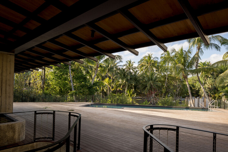 Stewart Avenue Residence / Brillhart Architecture - Интерьерная фотография, луч