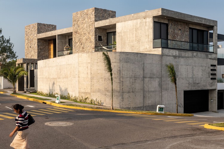 House Blvd Mandinga / Taller Multidisciplinar - Наружная фотография, окна, фасад
