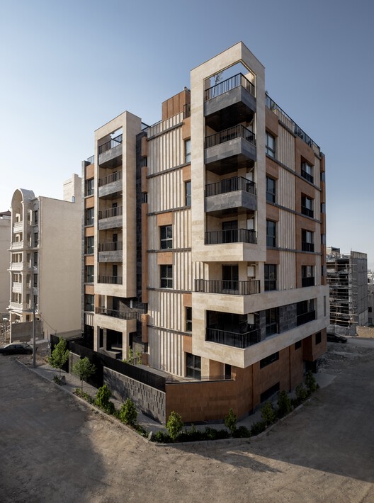ALMO Residence / ZHAV Design Studio - Экстерьерная фотосъемка, Окна, Фасад