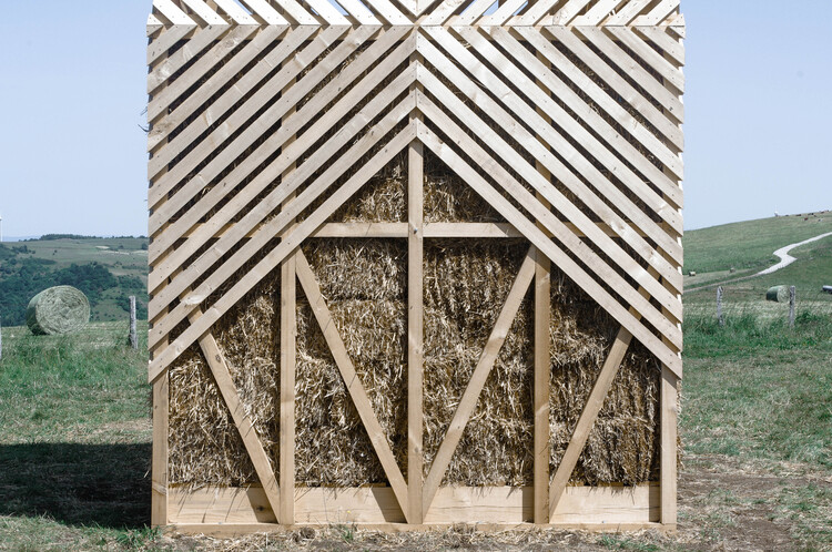 Пасторальная симфоническая инсталляция / Bourguignon Quentin + Delebecque Marin + Doin Luc - Интерьерная фотография, Фасад