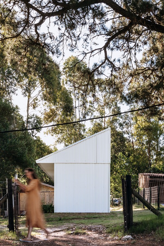 Playa Hermosa Refuge / bercetche estudio - Экстерьерная фотография, Лес, Сад